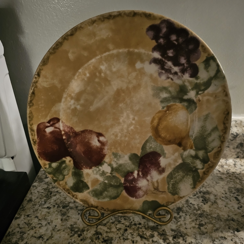 Cheri Blum 222 Fifth “Cortland” Fruit Dinner plate